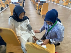UTBK-SNBT 2026 Hari Keempat di UPNVJ Limo Berjalan Lancar, Panitia Sigap Dampingi Peserta Kurang Fit