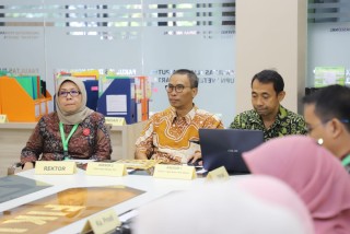Visitasi Akreditasi Program Studi Sistem Informasi Fakultas Ilmu Komputer