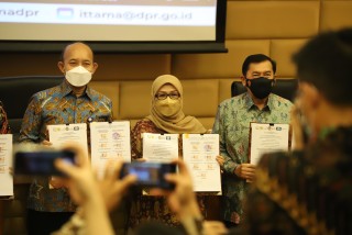 Perkuat Komitmen Antikorupsi, UPNVJ Tandatangani Nota Kesepahaman dengan Inspektorat Jendral DPR RI