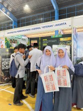 Antusiasme Tinggi Pelajar Thailand Selatan Sambut Booth UPNVJ di Indonesia Education Fair 2026 PSU Pattani