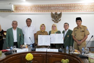 Implementasi Tri Dharma Perguruan Tinggi Negeri, UPNVJ Lakukan Penandatanganan MoU dengan Bupati Serang