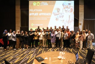 Tingkatkan Kompetensi Pedagogik, FISIP UPNVJ Gelar Pelatihan Applied Approach (AA) bagi Dosen