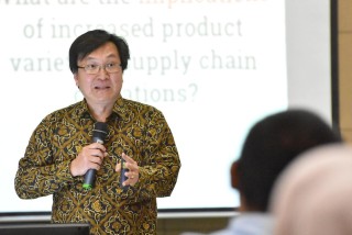 UPNVJ Gelar International Public Lecturing