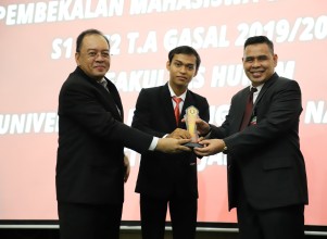 FH UPNVJ Gelar Yudisium TA. 2019/2020