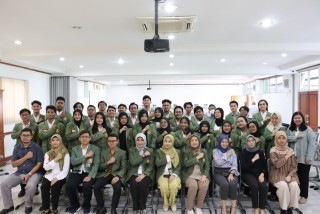 Dekan FEB Lantik Ketua Ormawa dan KSM Tahun 2024