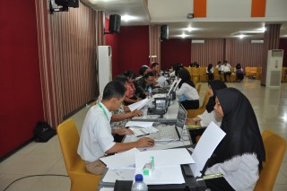 Verifikasi Data Akademik UPNVJ Berjalan Kondusif