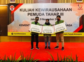 Mahasiswa UPNVJ Resmi Terima Bantuan Modal Wirausaha Muda Kemenpora RI 2020