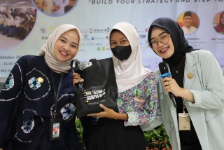 Humas UPNVJ Hadiri Edufest MGBK Jakarta Barat