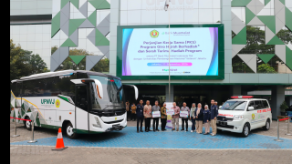 UPNVJ dan Bank Muamalat Perkuat Kemitraan, Serahkan Bus, Ambulans hingga Dukungan Laboratorium