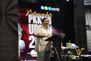Menhan RI, Prabowo Subianto Optimistis Indonesia Jadi High Income Country dengan Mahasiswa UPNVJ yang Berkualitas