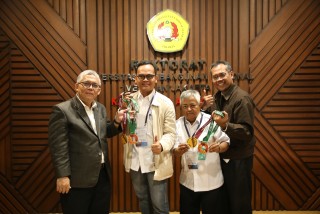 2 Dosen UPNVJ Raih Juara Kompetisi Teknologi Drone Internasional di Rusia