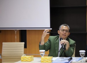 Dr. Anter Venus Wakil Rektor Bidang Akademik UPNVJ, Jadi Narasumber pada Webinar Fikom UNPAD