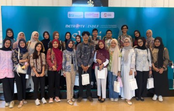 Asah Kompetensi Kebijakan Publik, Mahasiswa Ekonomi Syariah UPNVJ Hadiri Sharia Economic Forum 2026