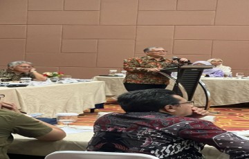 Rektor UPNVJ Paparkan Konsep IIBN di Forum BKS-PTN Barat