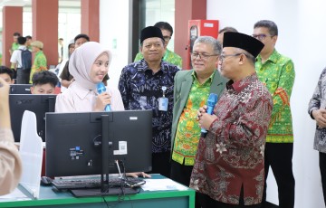 Mendikdasmen Tinjau Pelaksanaan UTBK SNBT 2026 di UPNVJ