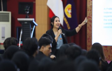 Jangan Hanya Andalkan Ijazah, FISIP UPNVJ Siapkan 491 Calon Lulusan Bersaing di Era AI